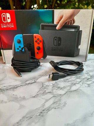IMPECABLE | Nintendo Switch V1 + accessori