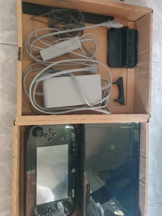 Nintendo Wii U Premium Pack 32GB