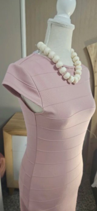 Vestido midi elegante