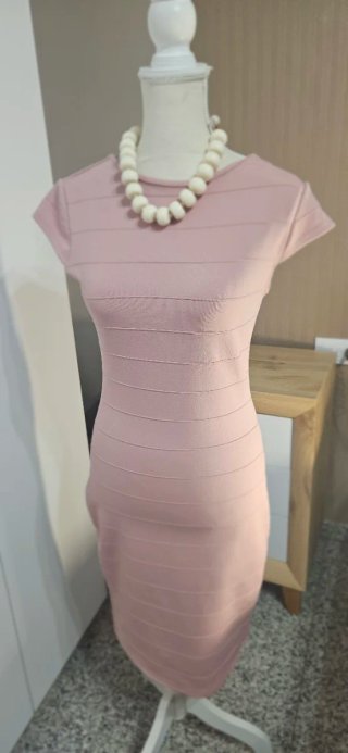 Vestido midi elegante