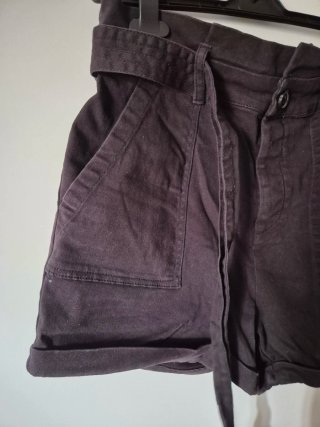 Pantalón corto