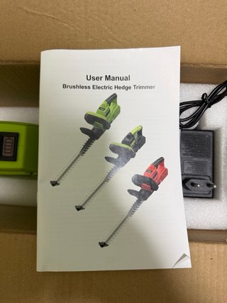 Tagliasiepi elettrico a batteria - doppia batteria