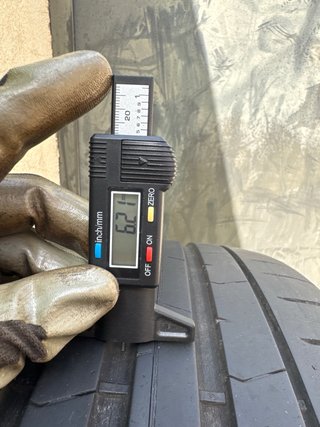 Pirelli PZero 245 40 19 94W