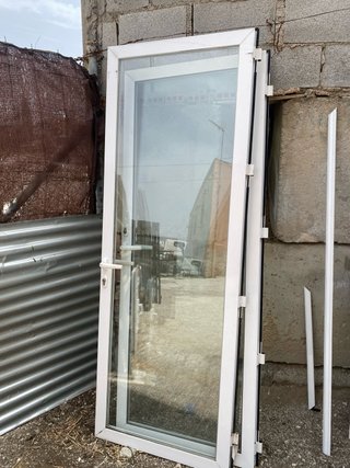 Ventanas de aluminio blanco climalit con persiana