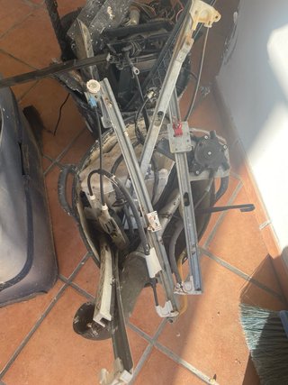 Despiece BMW 320  136cv