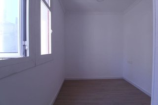 Piso en venta en Sants en Barcelona