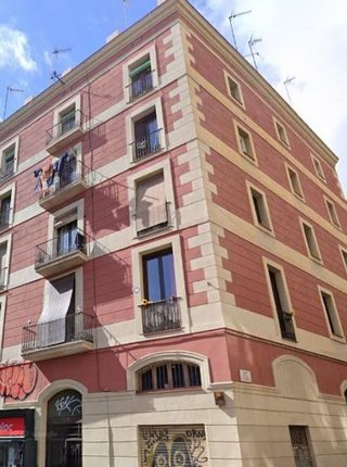 Piso en venta en El Raval en Barcelona