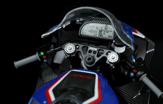 Maqueta moto BMW HP4 RACE Meng 1/9