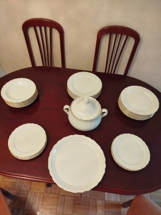 Título: Vajilla de porcelana Santa Clara – 23 piez