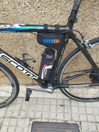 Bicicleta de carretera Scott azul