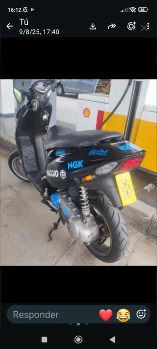 Piaggio Zip Scooter Negro