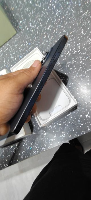 iPhone 15 Pro Max 1TB Gris/Violeta