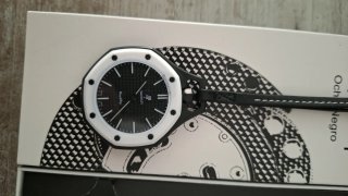 Orologio Swatch Royal Pop Ocho Nero