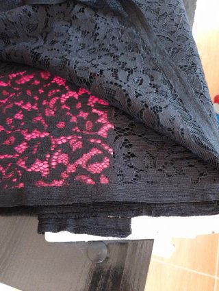 Scampolo di Tessuto macramè nero MT 1.60