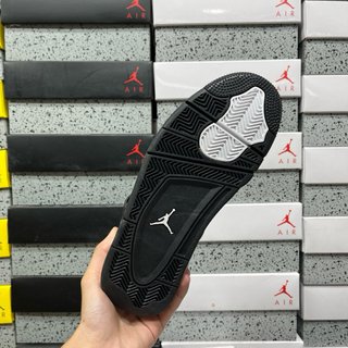 Air Jordan 4 Retro White Thunder