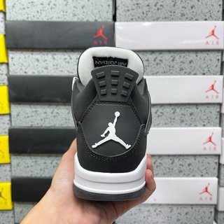 Air Jordan 4 Retro White Thunder
