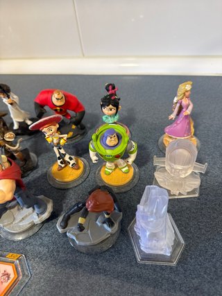 Figuras Disney Infinity, Mundos y Discos de Poder
