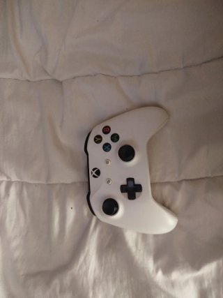 Xbox One S Blanca