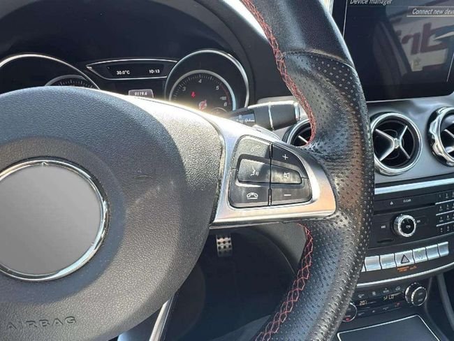 Mercedes-Benz GLA 200d X156 2020, foto 24