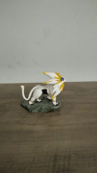 Figura Solgaleo Pokémon