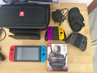 Nintendo Switch Accessori e Giochi