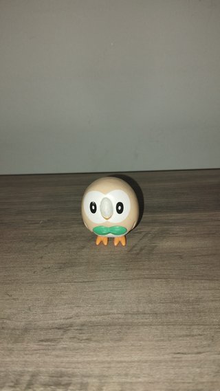 Figura Rowlet Pokémon