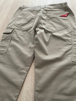 Pantalón cargo M