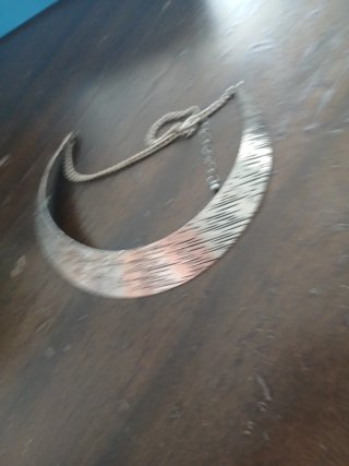 Collar plateado con cadena ajustable