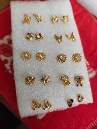Conjunto de Joyería: Pulsera y Collar