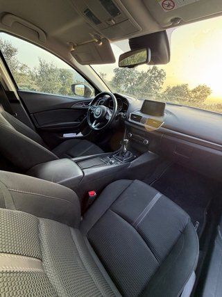 Mazda 3 2017