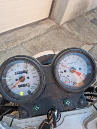 Daelim Roadwin 125Fi Negra