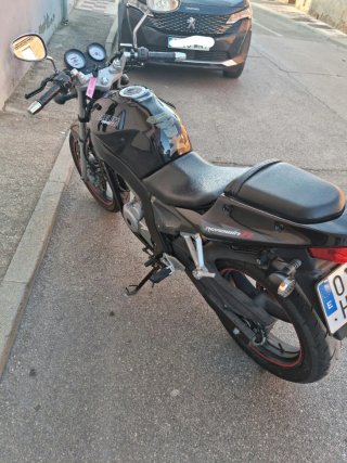 Daelim Roadwin 125Fi Negra