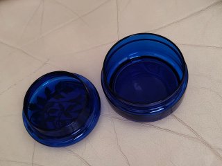 Scatola Murano blu con decorazioni oro Vintage