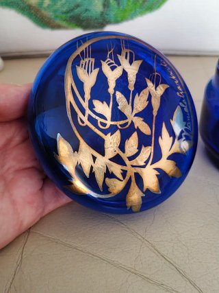 Scatola Murano blu con decorazioni oro Vintage