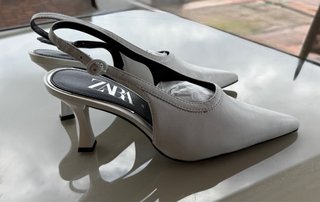 Sandalias Zara Piel Blanca Talla 37 Nuevas