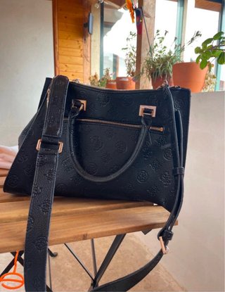 Bolso Guess Negro Original