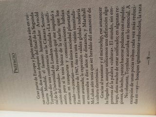 El Mundo Es Uno, Arthur C. Clarke 1996