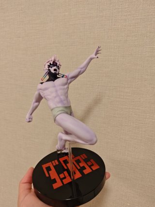 Figura Jiji de Dandadan de Japón