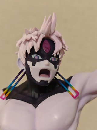 Figura Jiji de Dandadan de Japón