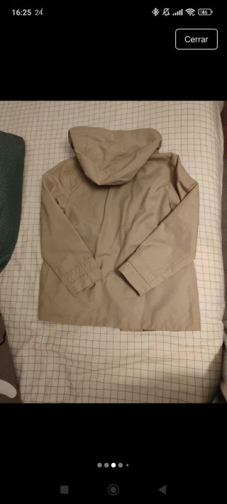 Gabardina Mango Talla 7 Años
