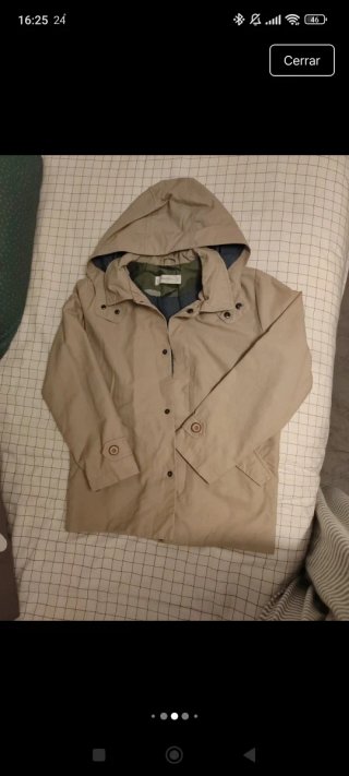 Gabardina Mango Talla 7 Años
