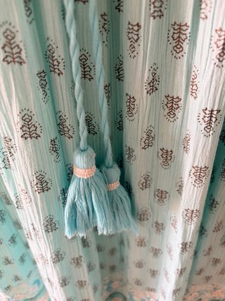Vestido largo verde con tirantes