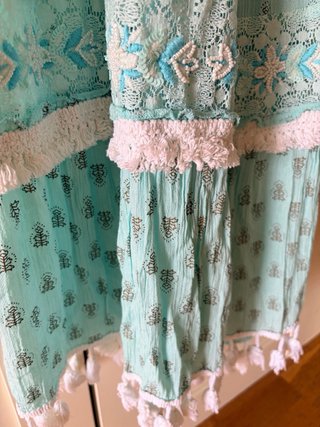 Vestido largo verde con tirantes
