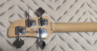 Bajo Ibanez TMB30