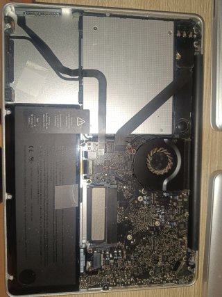 Apple MacBook Pro Plata