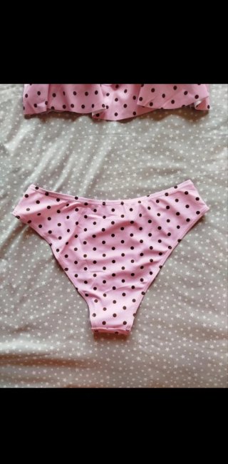 Bikini rosa lunares marrones