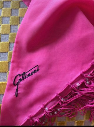 Stola/Pareo Gattinoni Fucsia con Frange