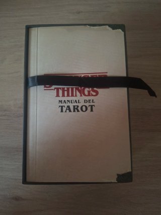 Baraja Tarot Stranger Things Netflix