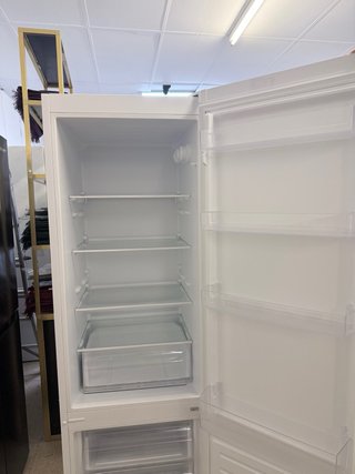 Nevera Newpol 180x55 con garantía