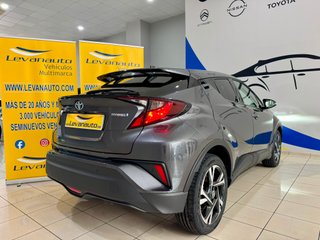 Toyota C-HR 2022
